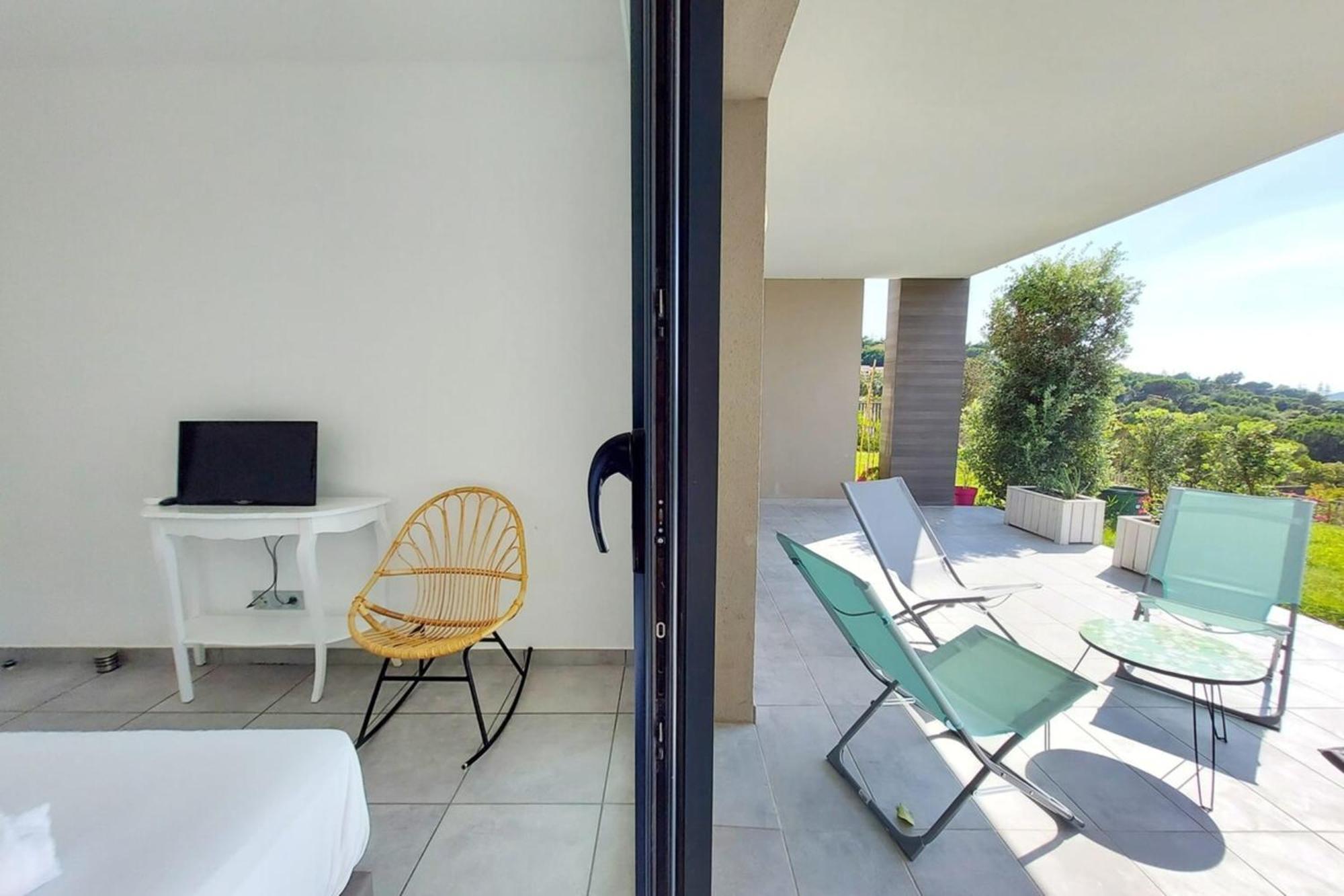 NEW ! - Duplex KIARA - plage à pied - terrasse - WIFI - Clim Pietrosella Esterno foto