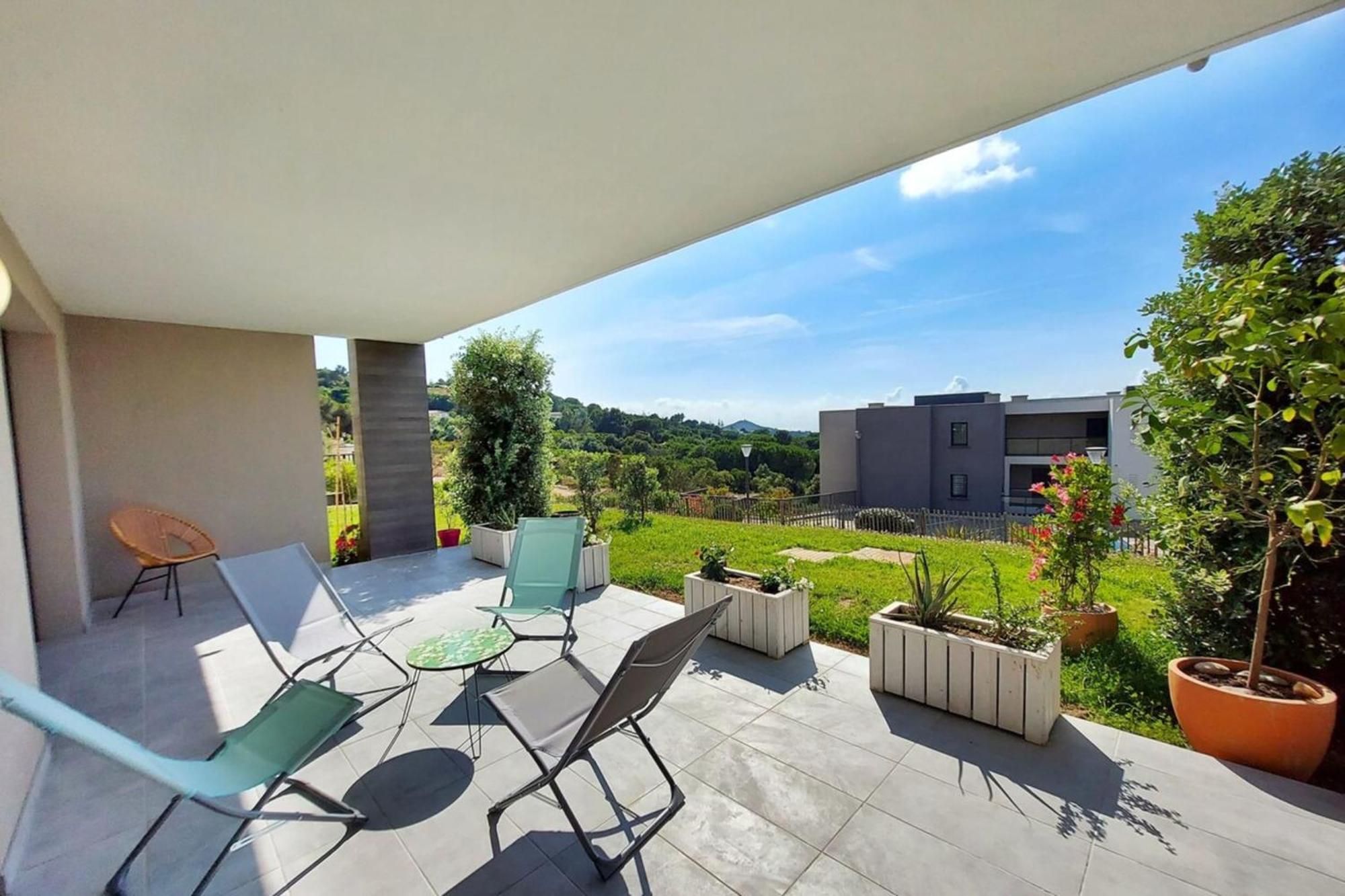 NEW ! - Duplex KIARA - plage à pied - terrasse - WIFI - Clim Pietrosella Esterno foto